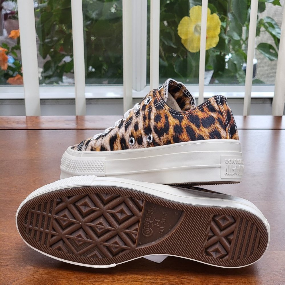 Converse Women's CTAS Lift Ox Canvas 564676C Egret/Black Size 7 - Picture 6 of 11